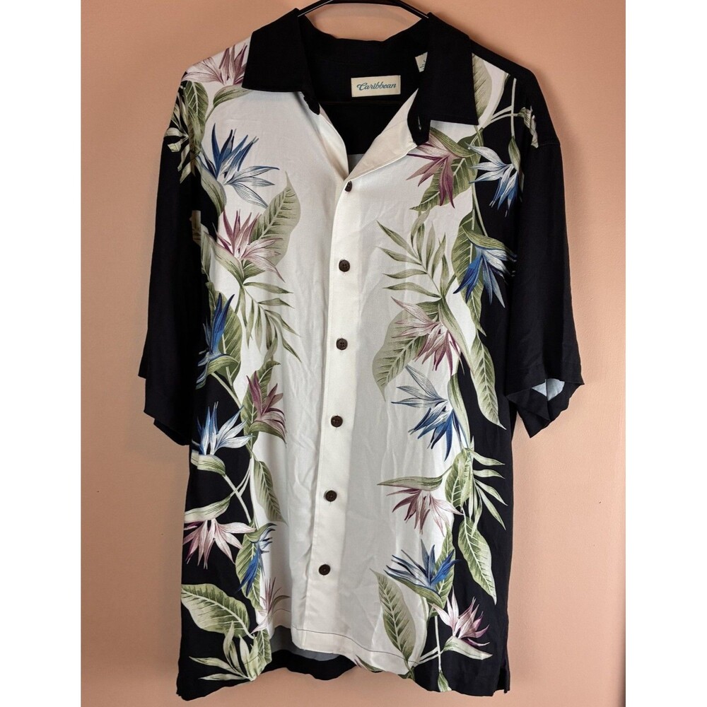 Caribbean Mens Floral Hawaiian Button Down Shirt Size Large NWT